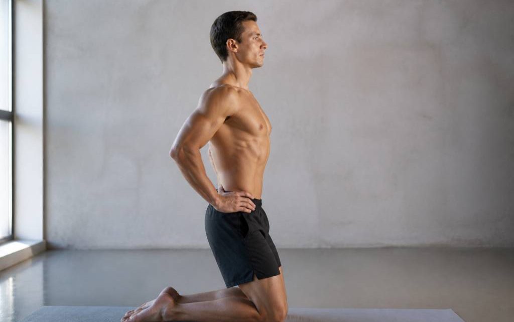 Le stomach vacuum : l'exercice pour avoir le ventre plat et tonifier la sangle abdominale